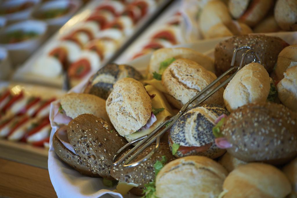 Bastion Hotel Leiden Voorschoten Ngoại thất bức ảnh