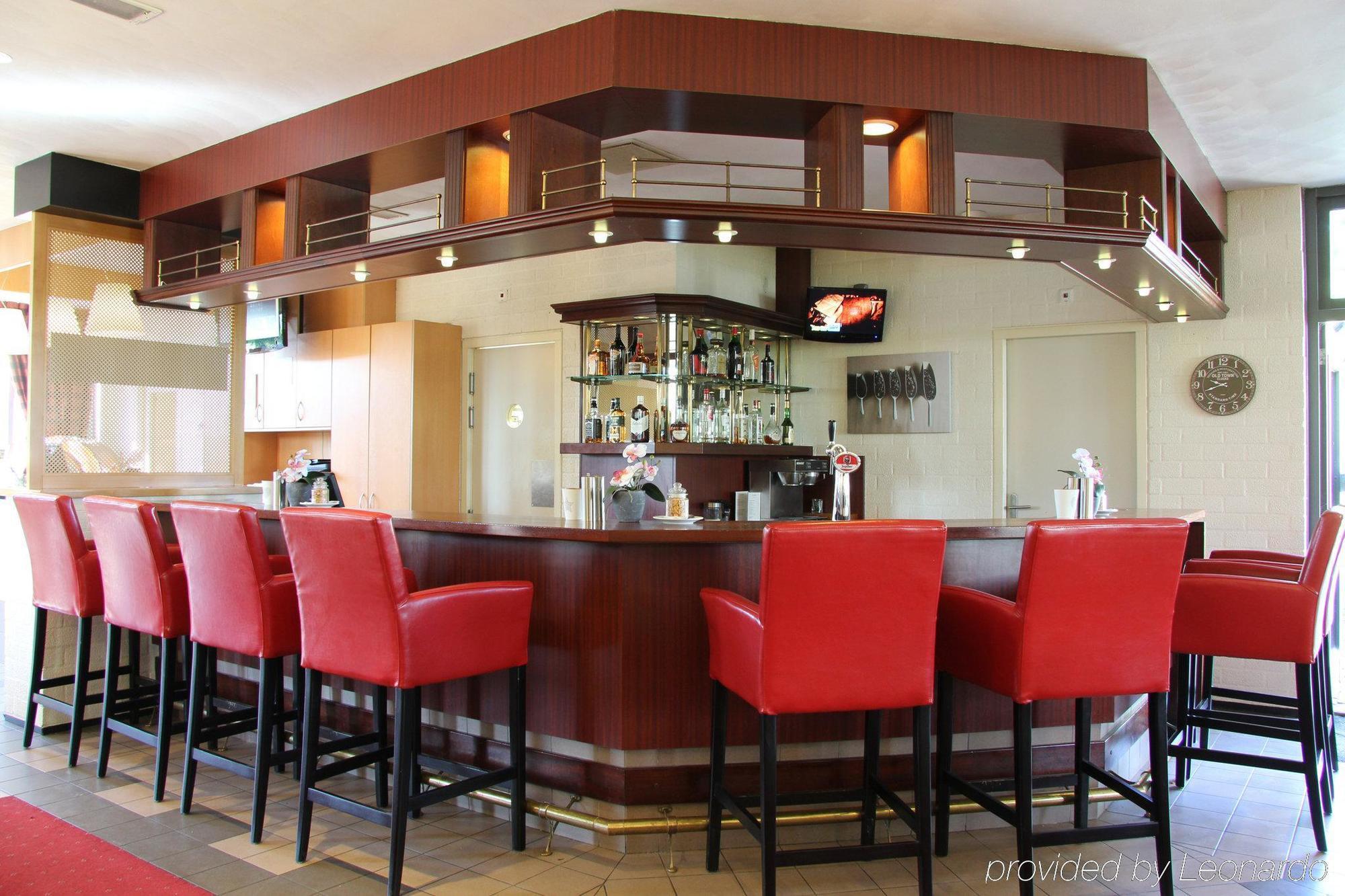 Bastion Hotel Leiden Voorschoten Ngoại thất bức ảnh
