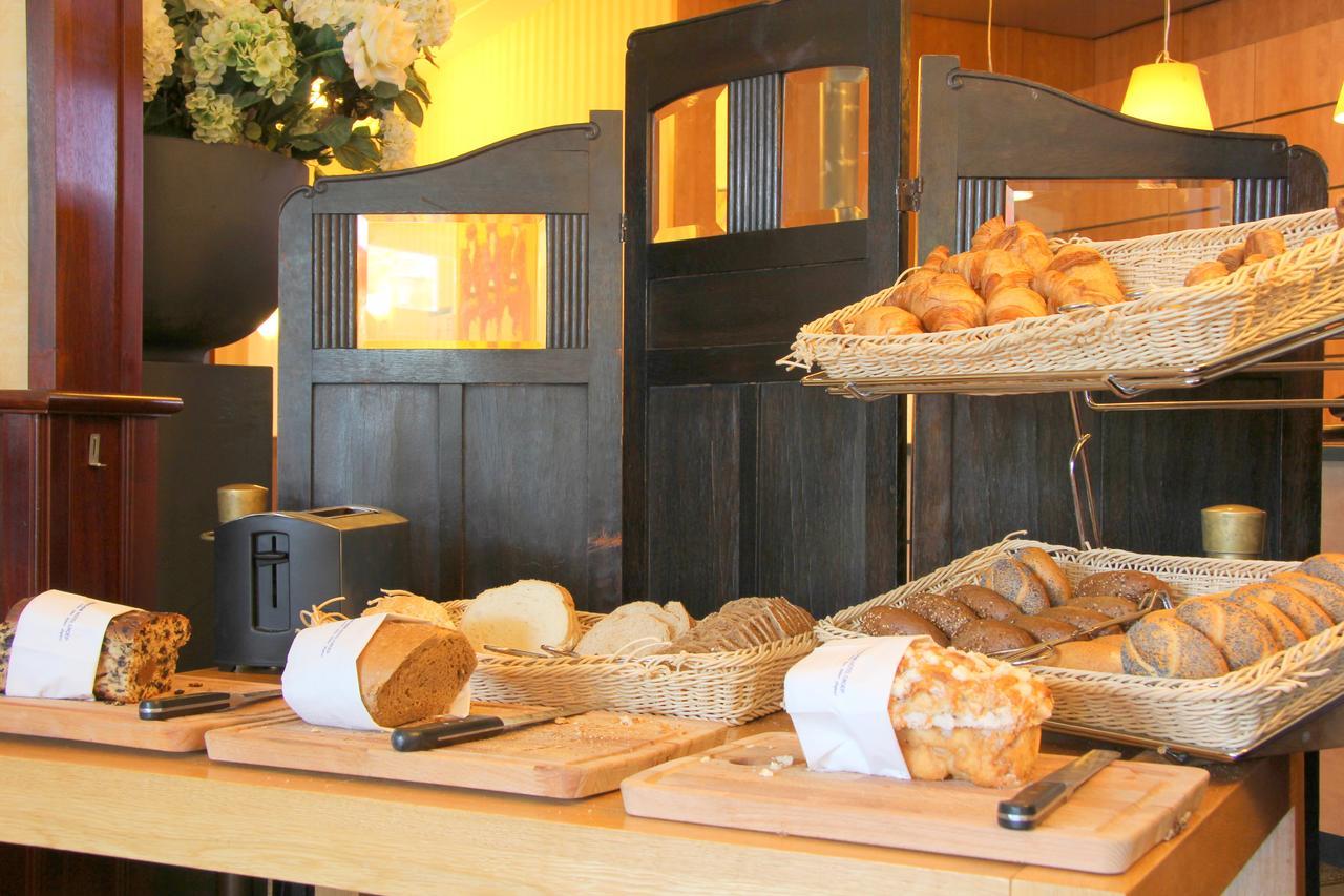 Bastion Hotel Leiden Voorschoten Ngoại thất bức ảnh