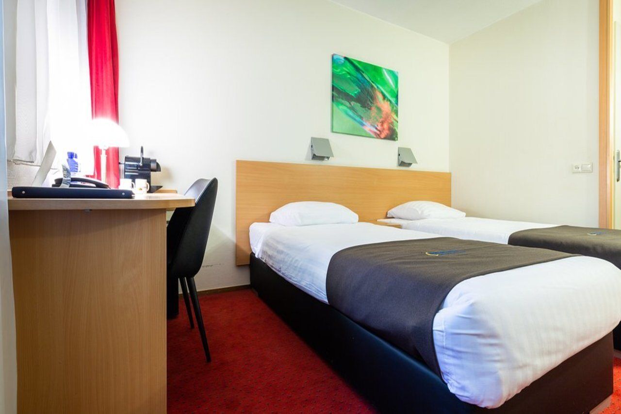Bastion Hotel Leiden Voorschoten Ngoại thất bức ảnh